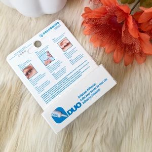 Duo Striplash Adhesives